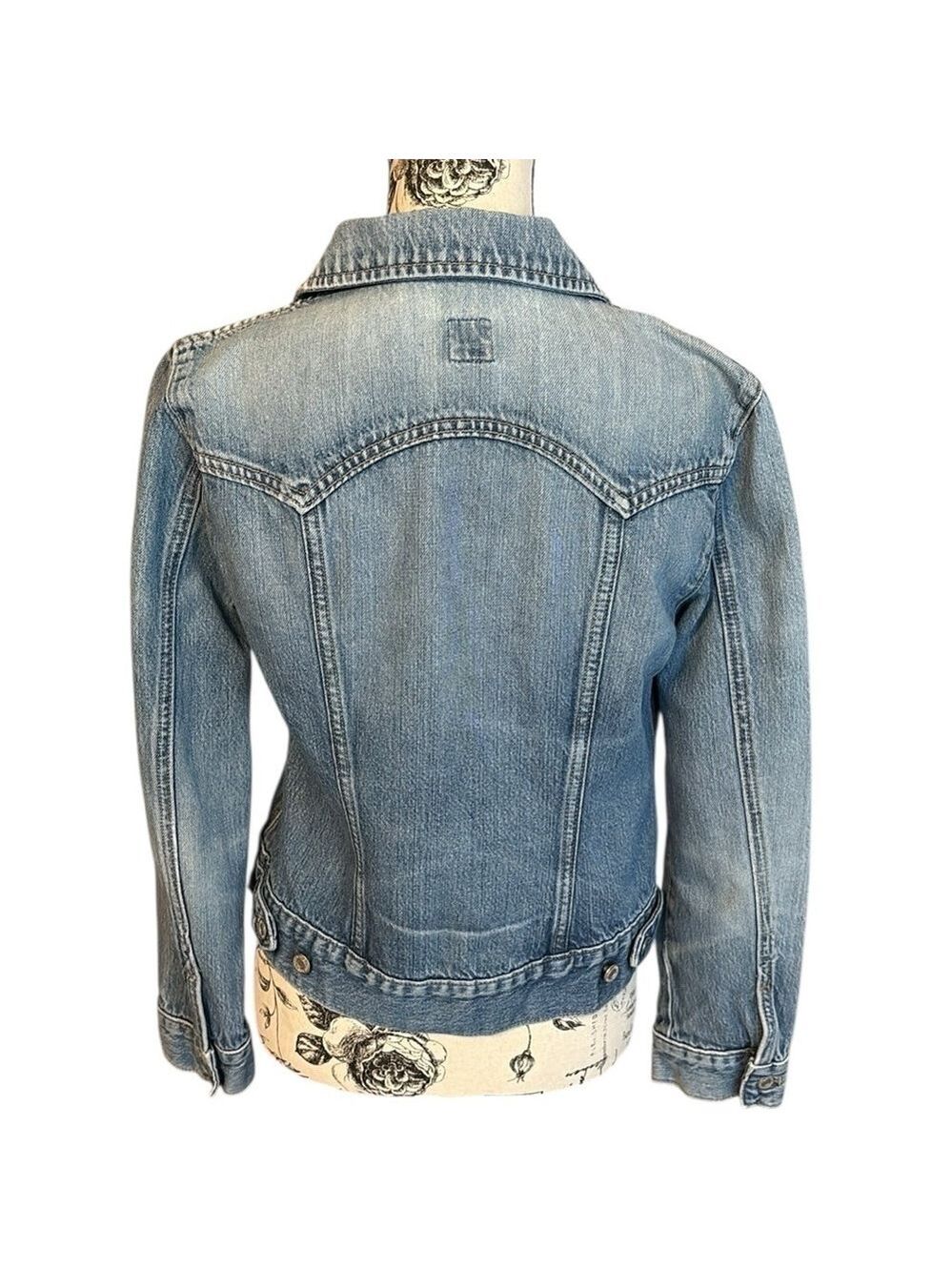 GAP Blue Jean Jacket Classic Design Size S - Picture 3 of 4